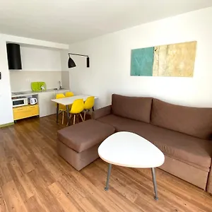 https://hotel-plaza-palmeras.in-canary-islands.com